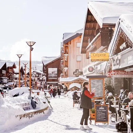Cosy Avec Parking Privatif Aux Gets - Fr-1-671-5